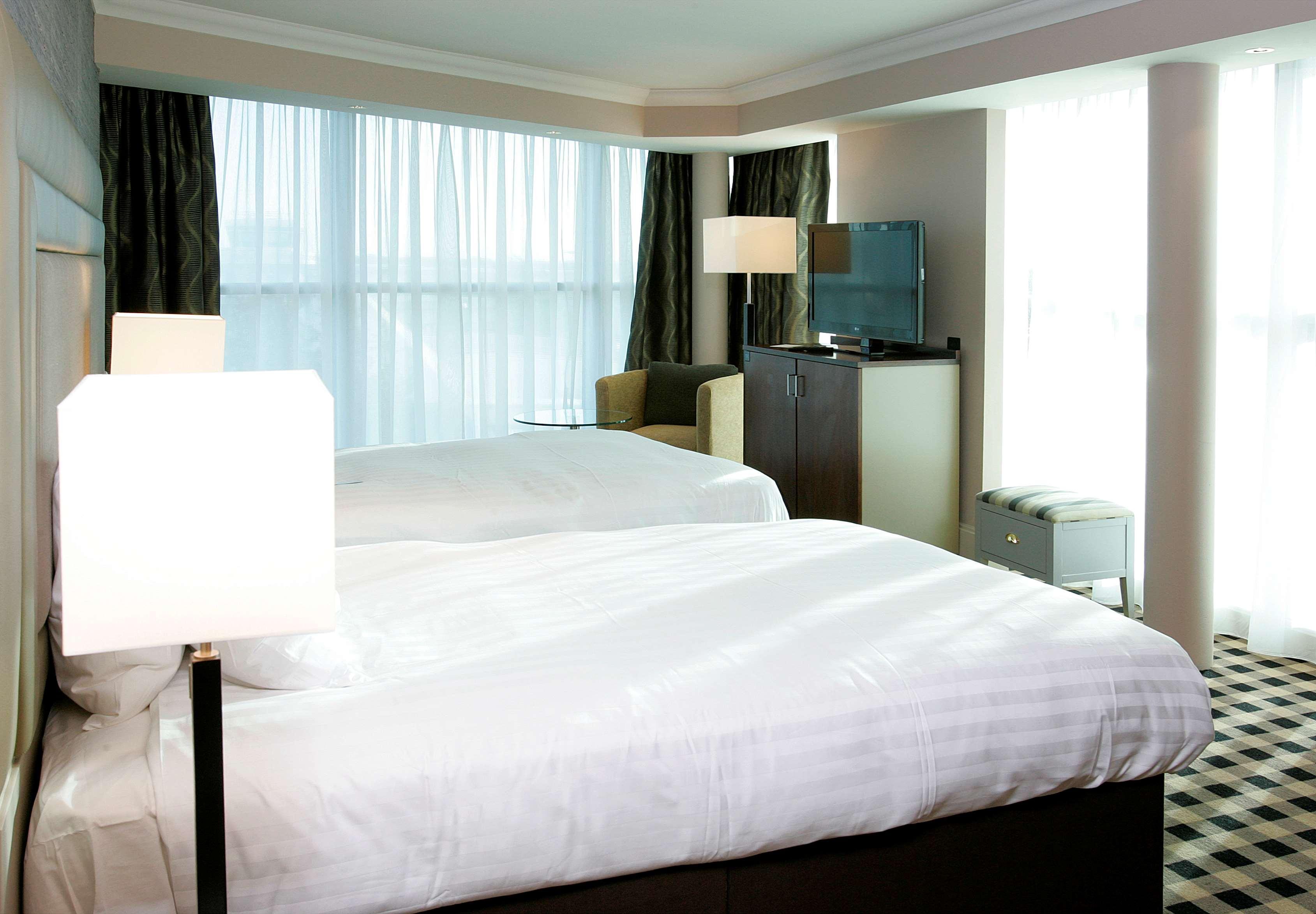 Doubletree By Hilton Hotel Newcastle International Airport Bagian luar foto