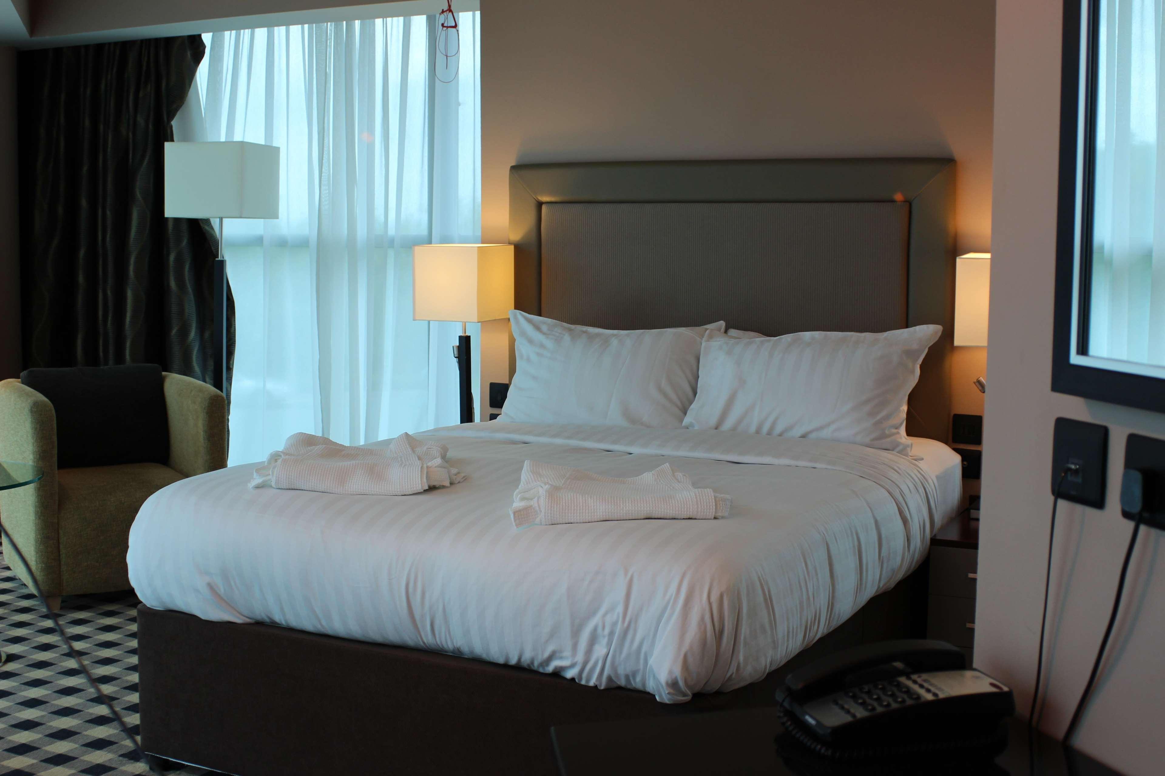 Doubletree By Hilton Hotel Newcastle International Airport Bagian luar foto
