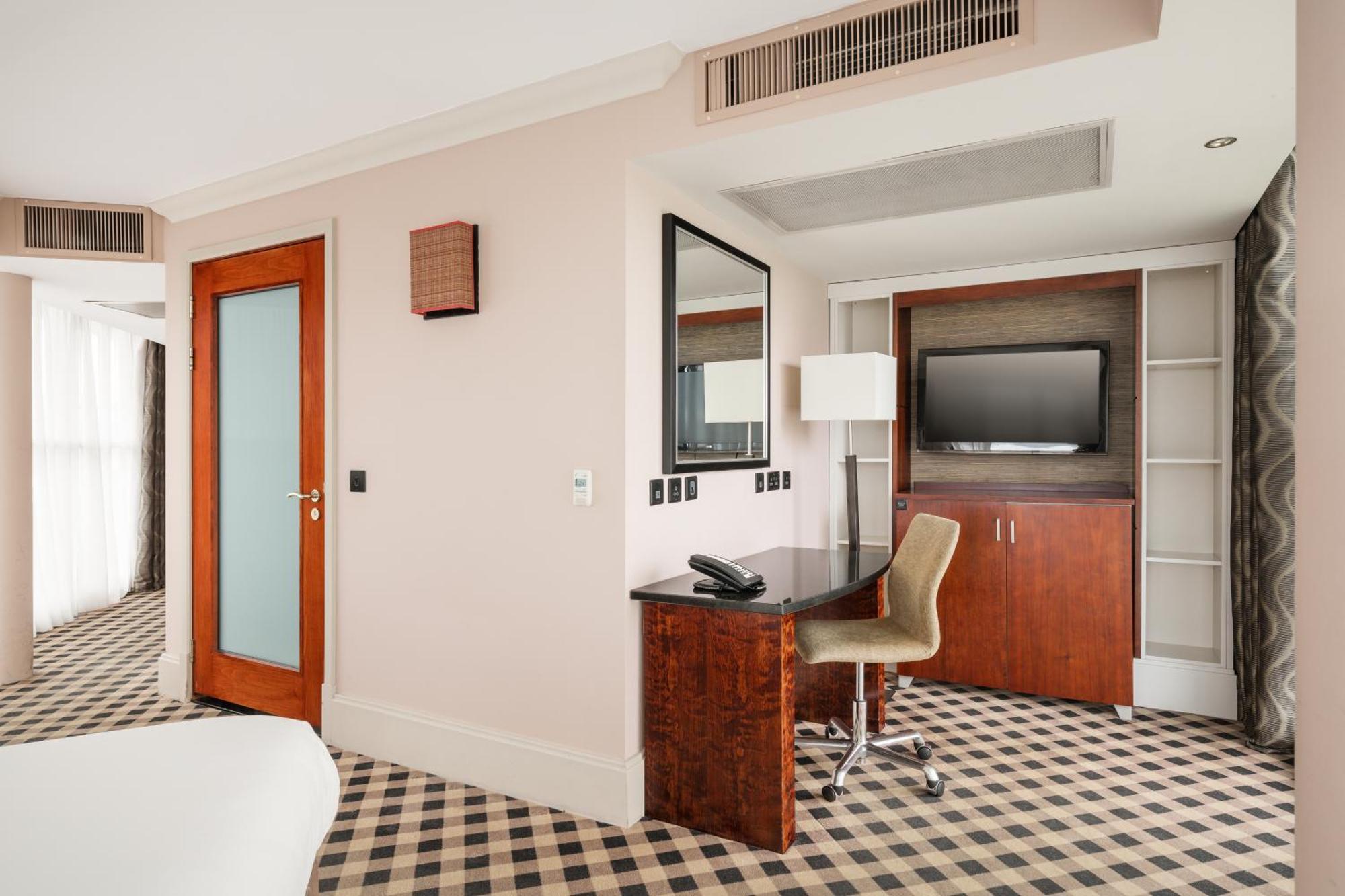 Doubletree By Hilton Hotel Newcastle International Airport Bagian luar foto