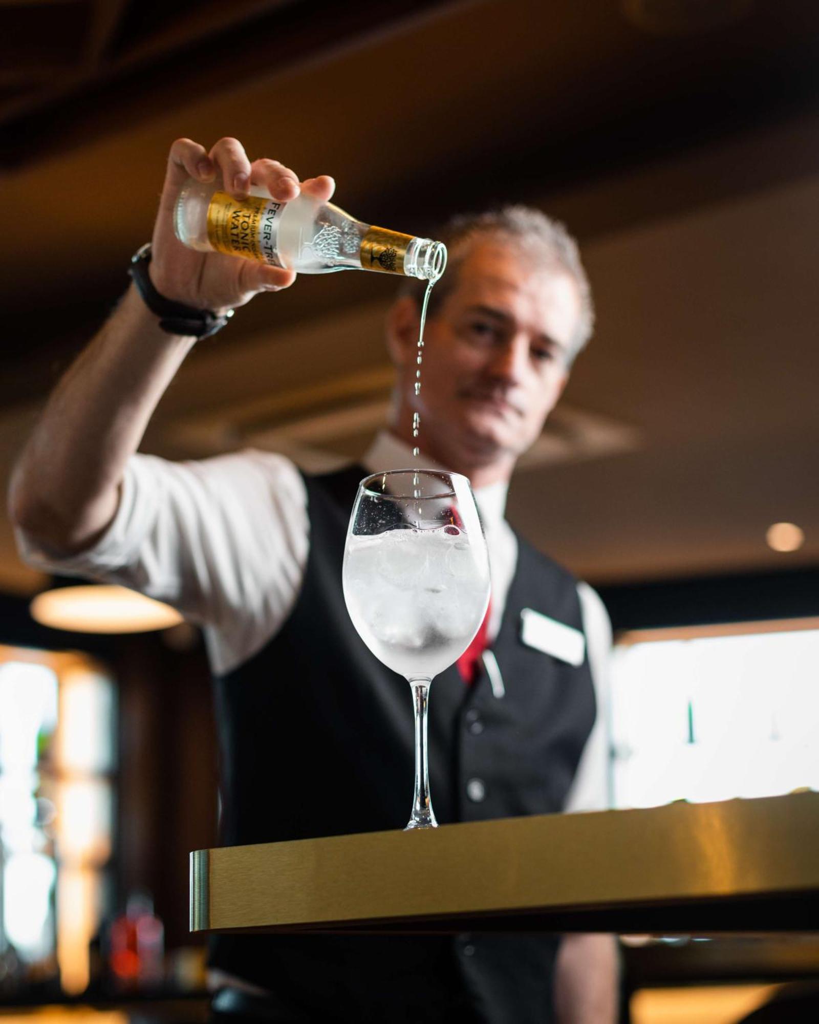 Doubletree By Hilton Hotel Newcastle International Airport Bagian luar foto