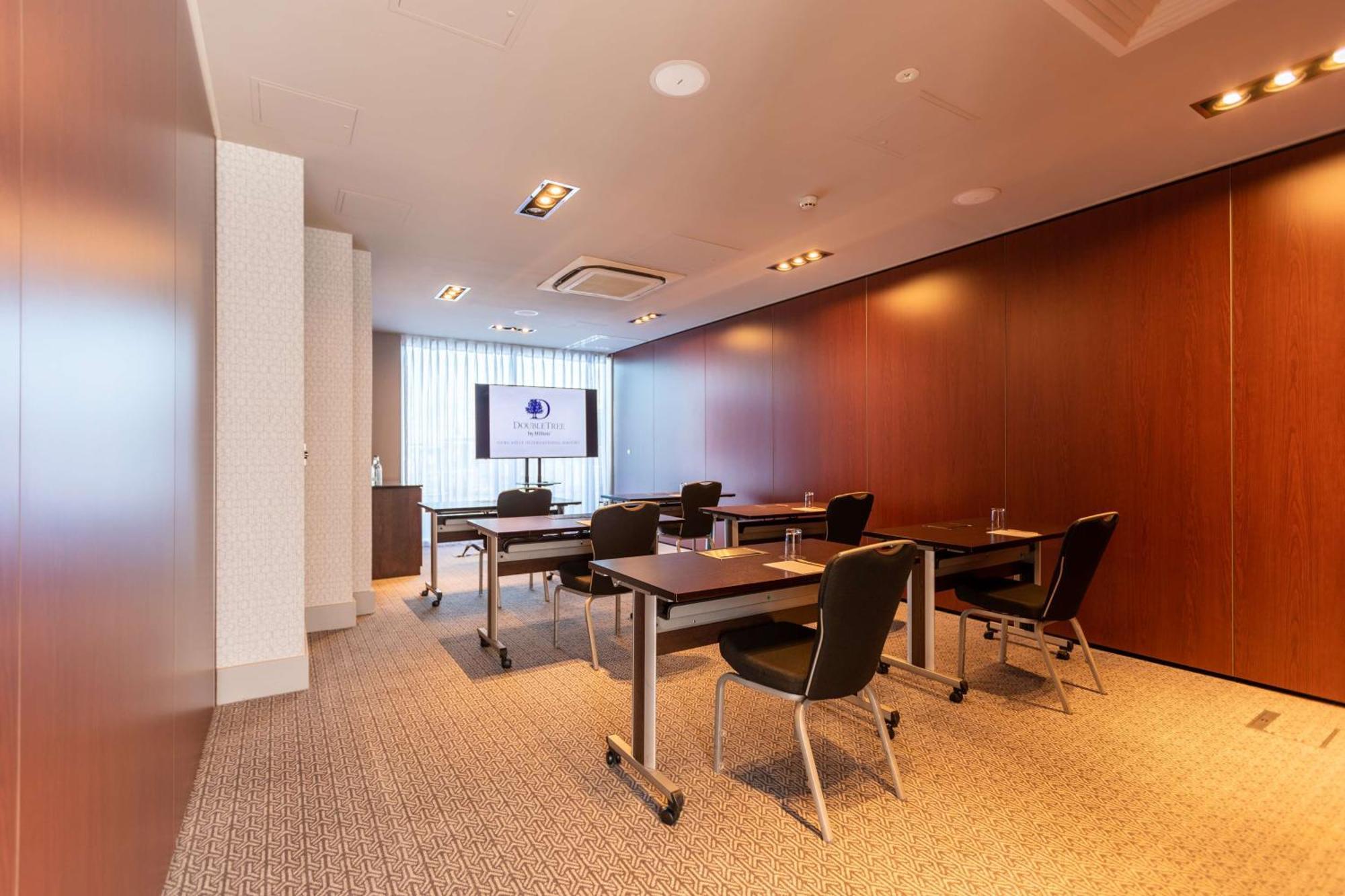 Doubletree By Hilton Hotel Newcastle International Airport Bagian luar foto