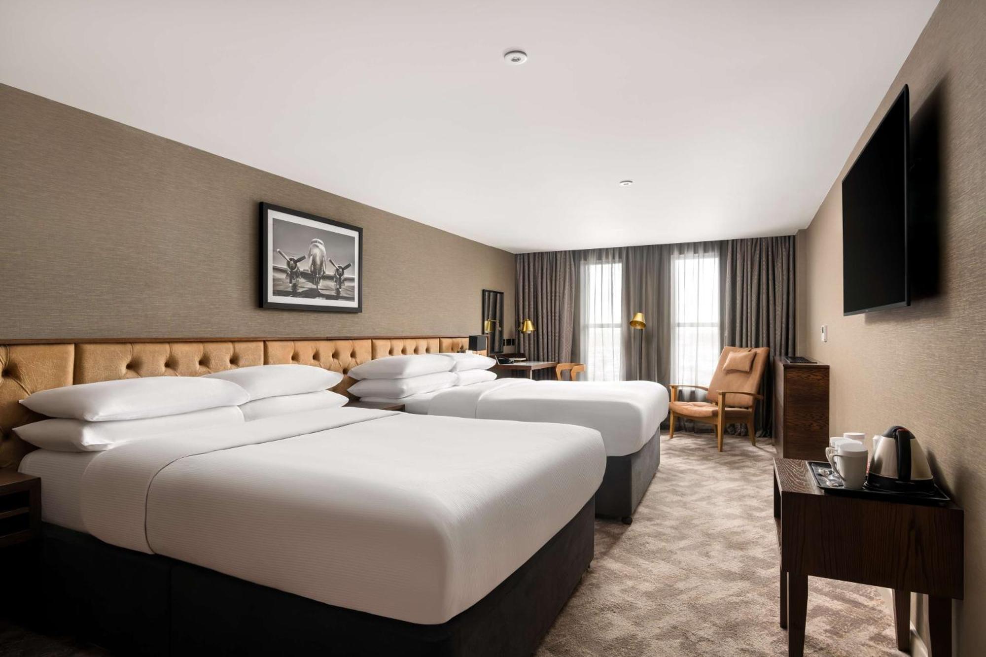 Doubletree By Hilton Hotel Newcastle International Airport Bagian luar foto